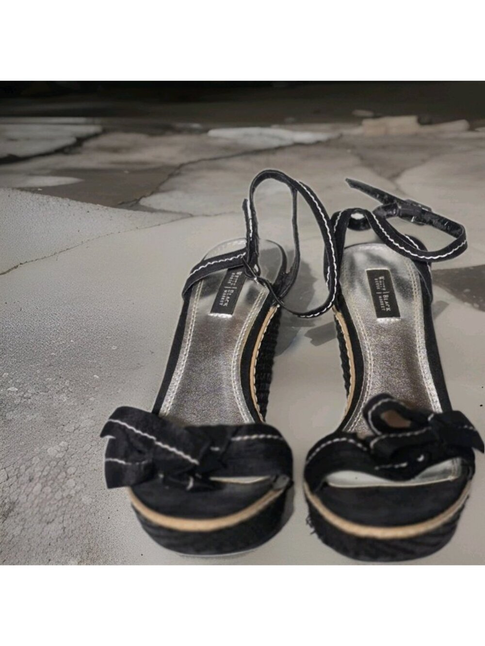 White House Black Market Michael Peep Toe Wedge Heel Bow Women's Size 9